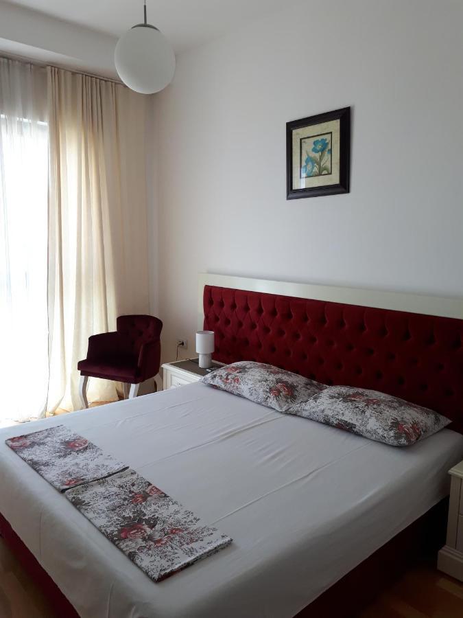 Lux Kristina Apartament *